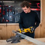 (obrázek pro) POWX03971 - Ocasová pila 920 W